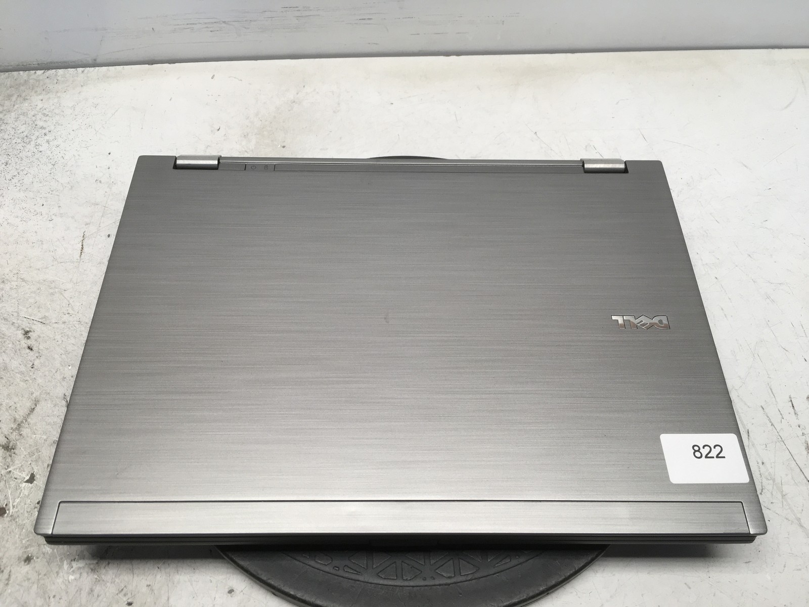 Dell Latitude E6410 Intel i5-M520 2.4GHz 4 GB NO HDD No Batt