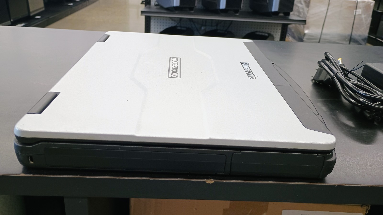Panasonic Toughbook FZ-55 i7-8665U 1.90Ghz – 16GB RAM – 512GB SSD – Touch