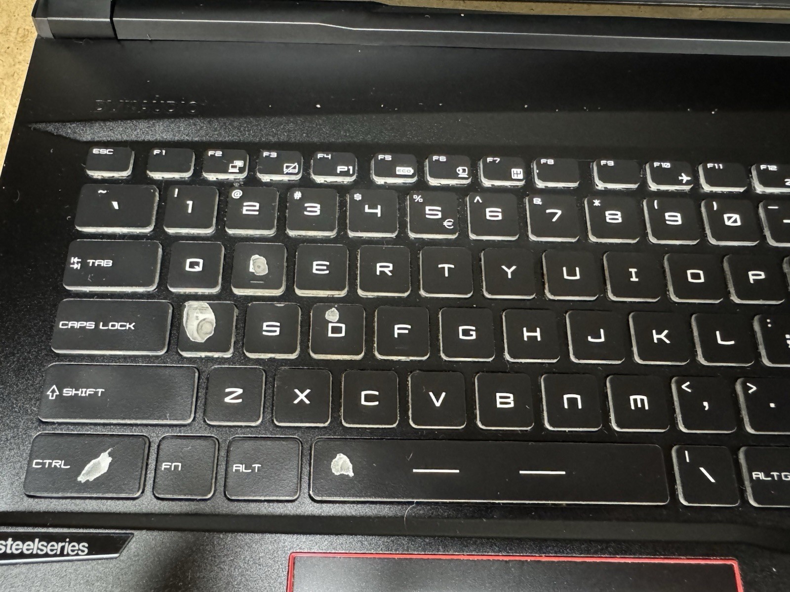 MSI GE75 Raider 10SE 17.3″ Gaming Laptop i7-10750H RTX 2060 BAD FOR PARTS REPAIR