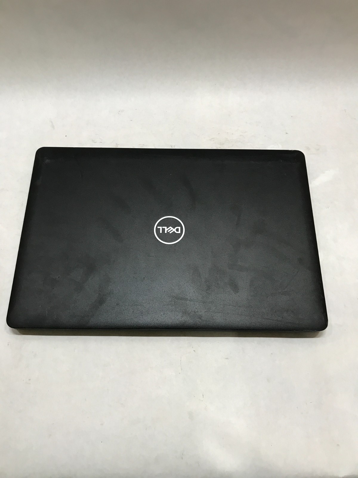 Dell Latitude 3580 15″ Intel Core i5 NO RAM NO HDD/OS For Parts Cracked LCD – DW