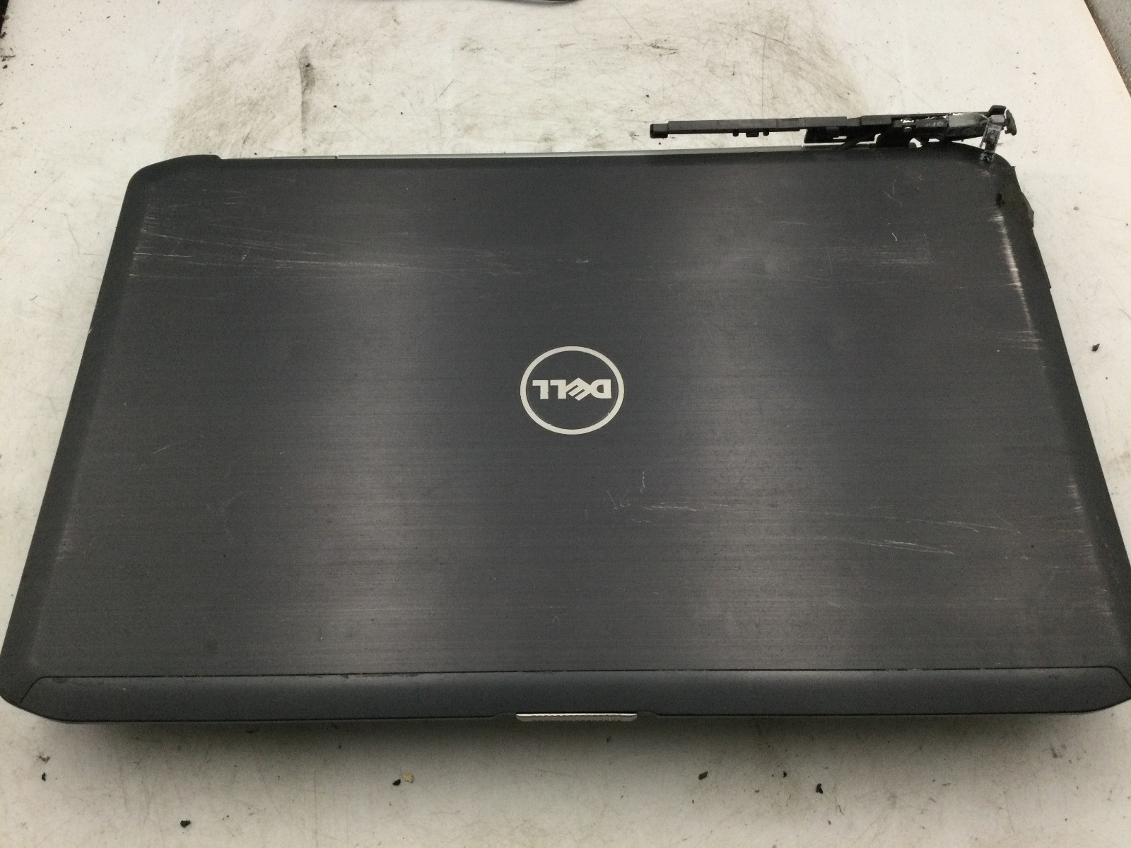 DELL LATITUDE E5520 – FOR PARTS – INTEL I5 – 4GB RAM – READ DESCRIPTION – BB