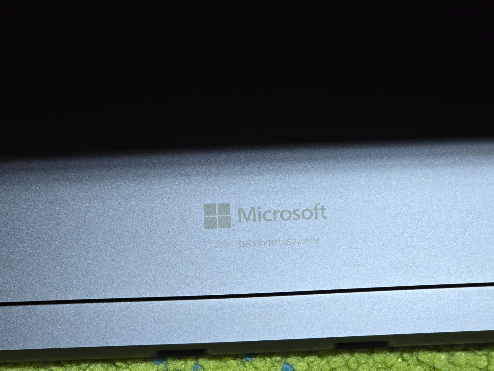 Microsoft – Surface Pro – Copilot+ PC – 13” Touchscreen – Snapdragon X Plus – 16