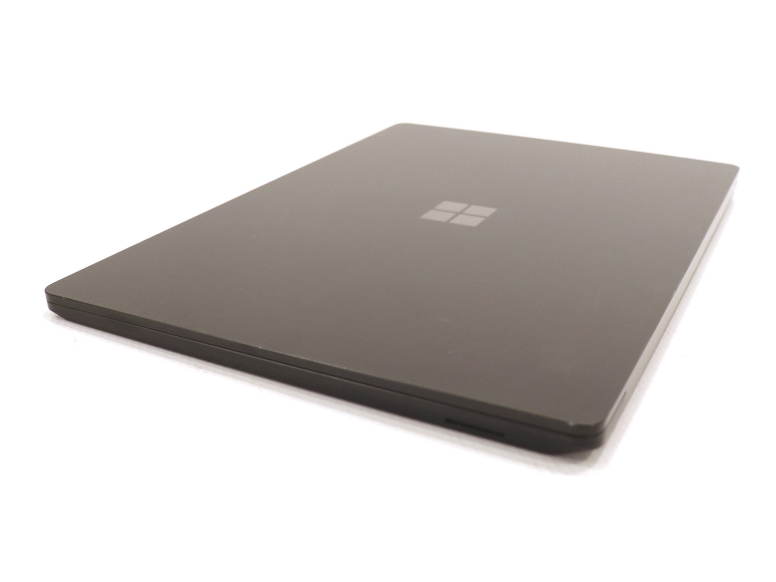 Microsoft Surface Laptop 5 13.5″ Touch Intel i7-1265U 16GB 512GB NVMe Win 11Pro