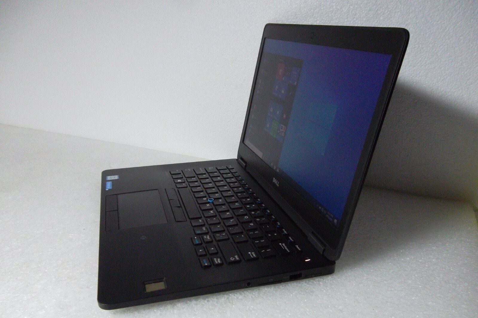 Dell Latitude E7470 Intel i7-6600U (6th Gen) 8GB WiFi 256GB SSD Webcam Bluetooth