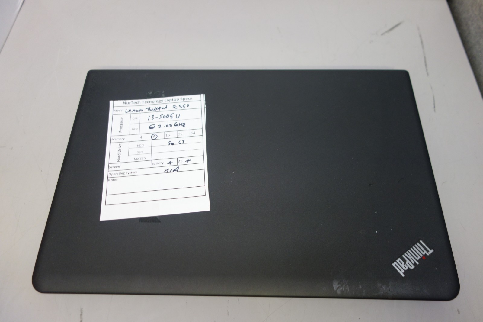 Lenovo ThinkPad E550 15.6” i3-5005U 2.0GHz 8GB/500GB [NO OS] Laptop + AC