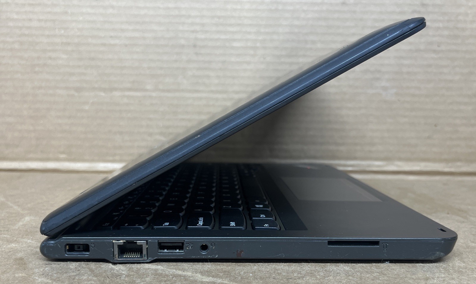 Lenovo ThinkPad 11e 20ED, AMD A4-6210 @1.80GHz, 4GB RAM, 500GB SSD, W11P