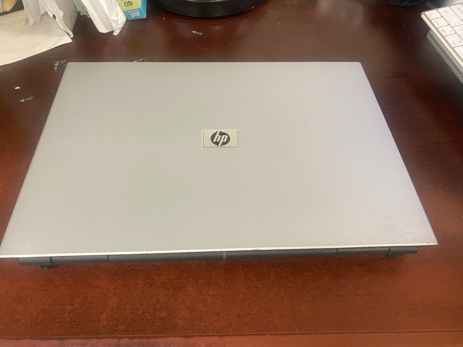 HP Pavilion dv8040us 17″ Laptop AMD Turion 64 x2 1GB Ram No HDD or Battery AS-IS