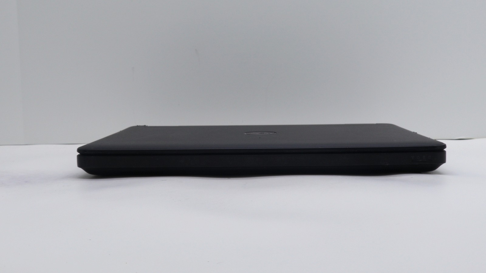 Dell Latitude E5440 14″ i5-4310u 8GB 128GB – Fair READ DESC