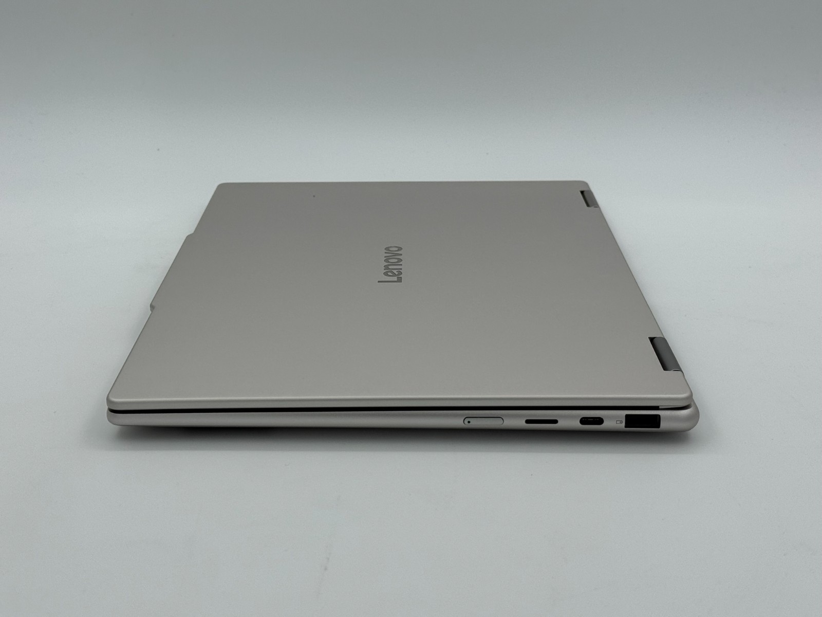 Lenovo Yoga 7 2-in-1 14″ 2K OLED Touch AMD Ryzen AI 7 350 16GB 1TB Copilot+ PC