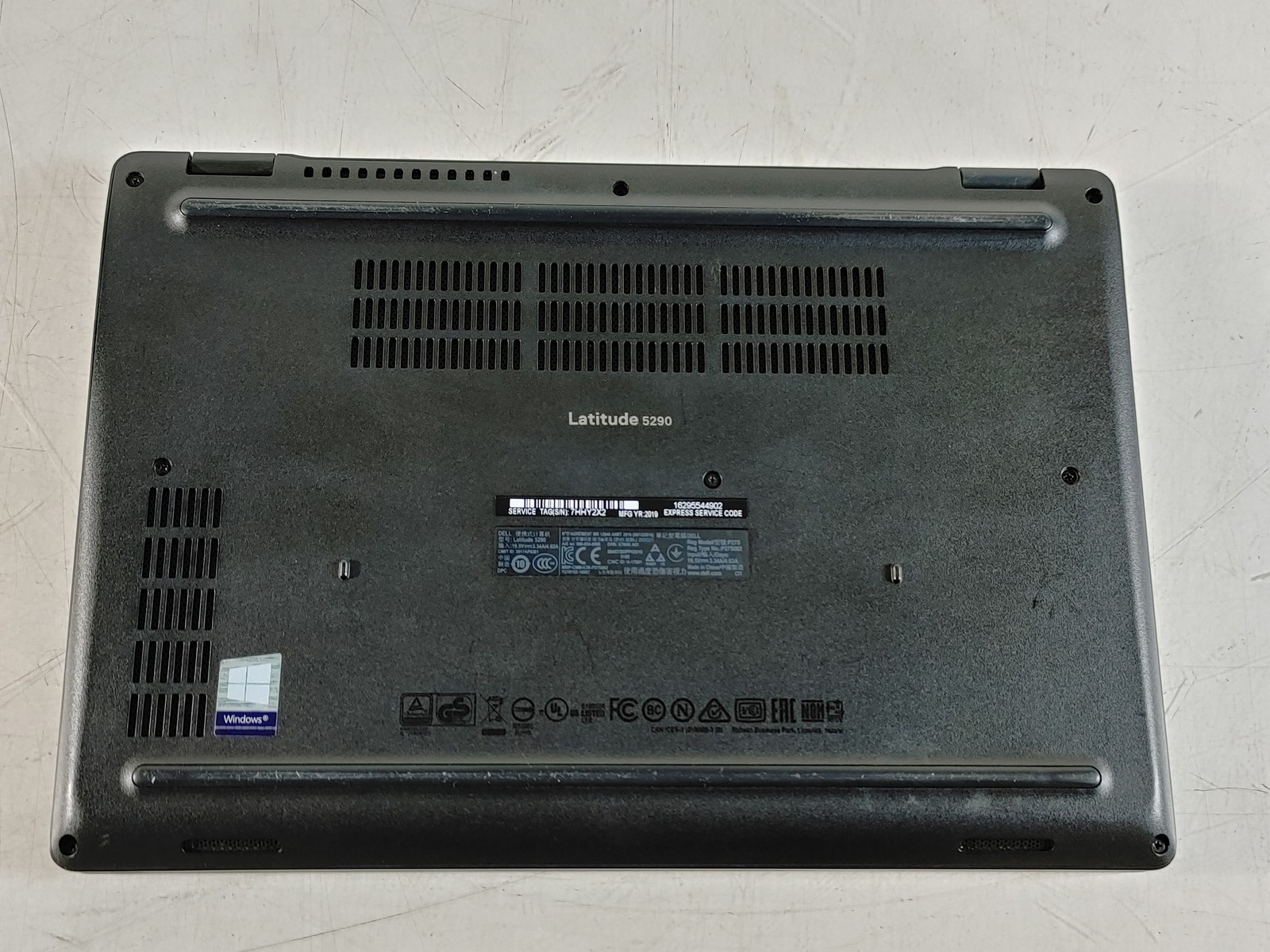 Dell Latitude 5290 Core i5-8350U 1.70 GHz 16 GB DDR4 No HDD