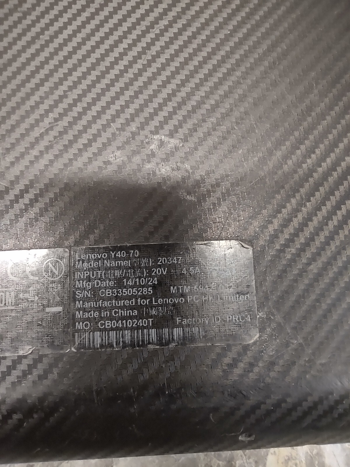 Lenovo IdeaPad Y40-70 Intel i7 4TH Gen, 16GB, Radeon R9 M275 READ !!!!