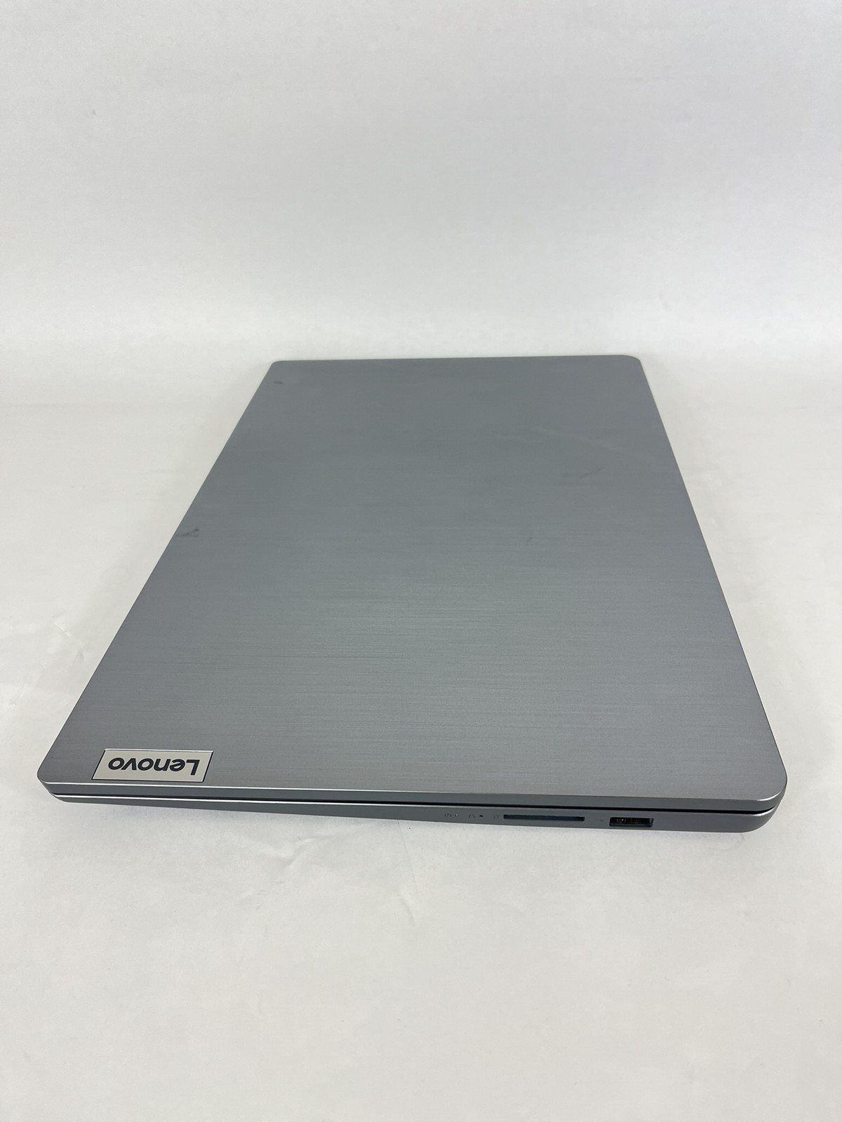 Lenovo IdeaPad 3 15IAU7 15.6IN i5-1235U 8GB 256GB SSD W11