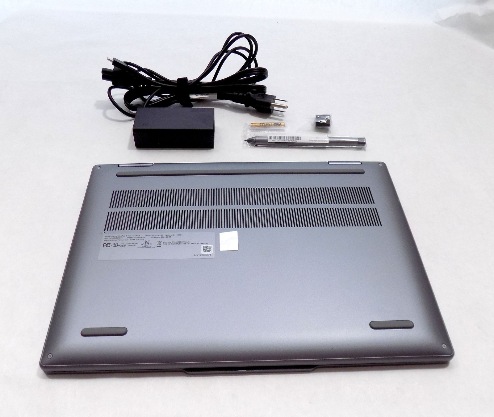 Lenovo IdeaPad 5 2-in-1 14IRU9 83DT 14″ Touch Intel C5_120U 1.4GHz 8GB 512GB