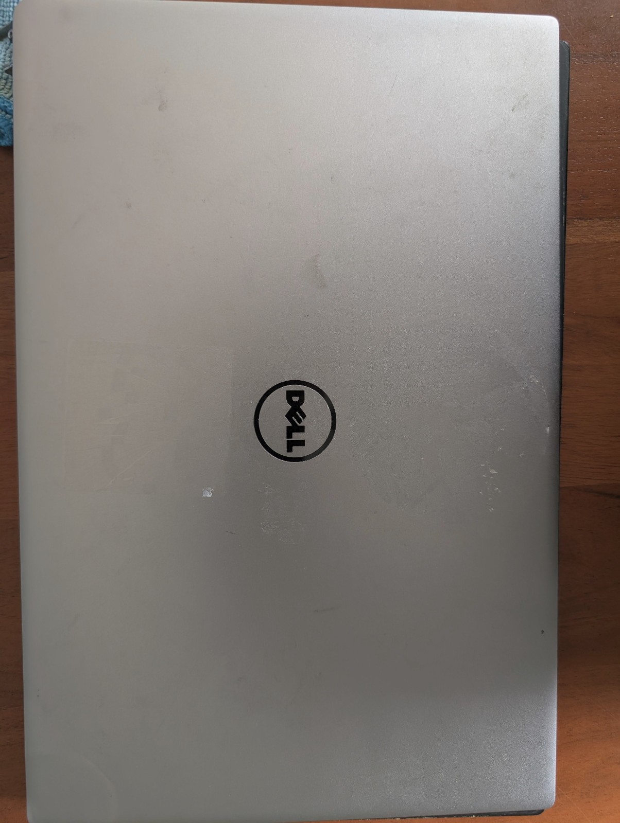 Dell XPS 13 9350 13.3″ Touchscreen Laptop – FOR PARTS ONLY – No Power, No SSD