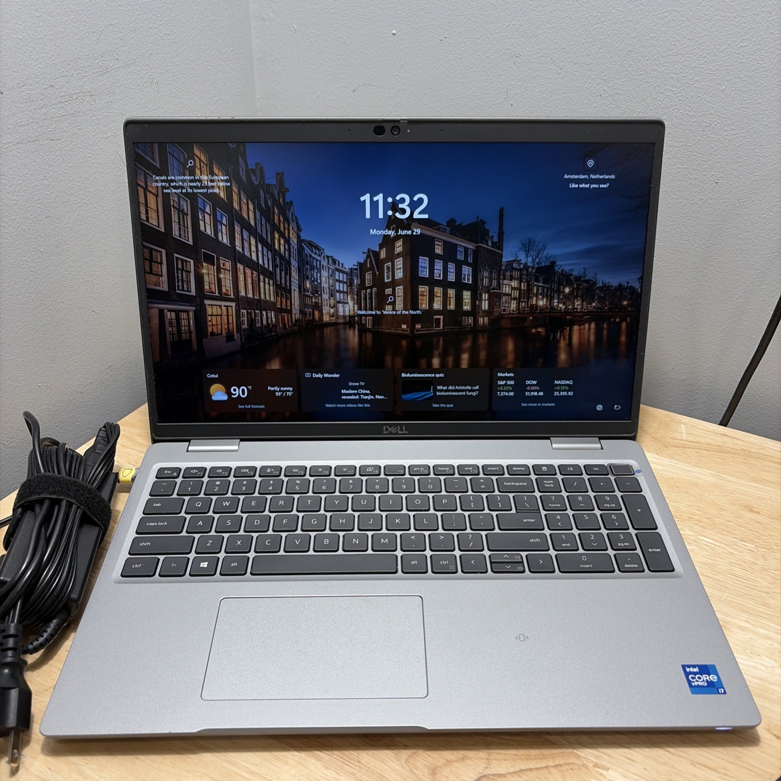 Dell Latitude 5520 Core i7-1185G7 3.00GHz, 16GB, 256GB SSD WebCam, WiFi W11 Cord