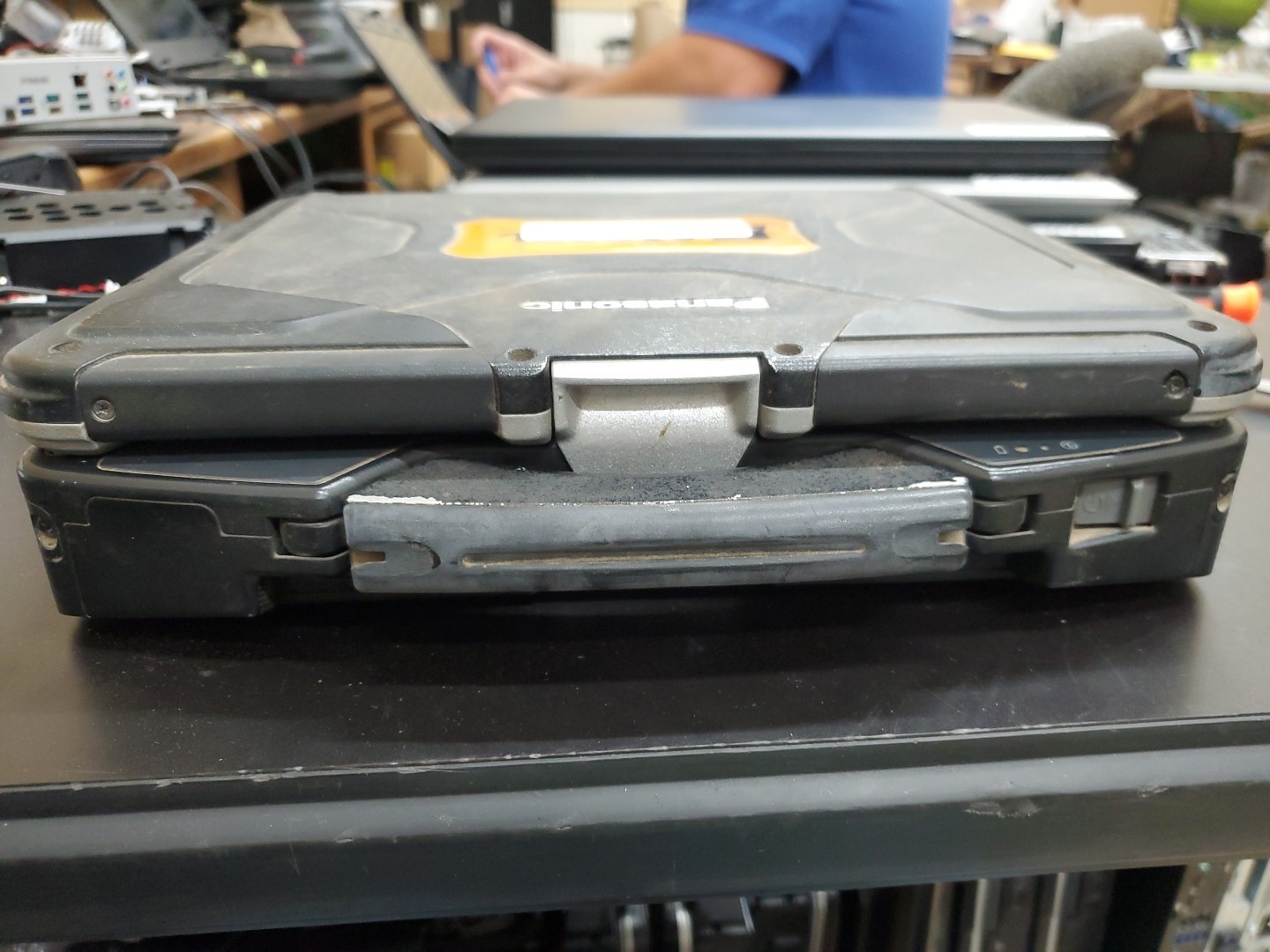 Panasonic Toughbook CF-31 MK-1 i5 520M @ 2.40GHz 8GB 25680HRS Diesel