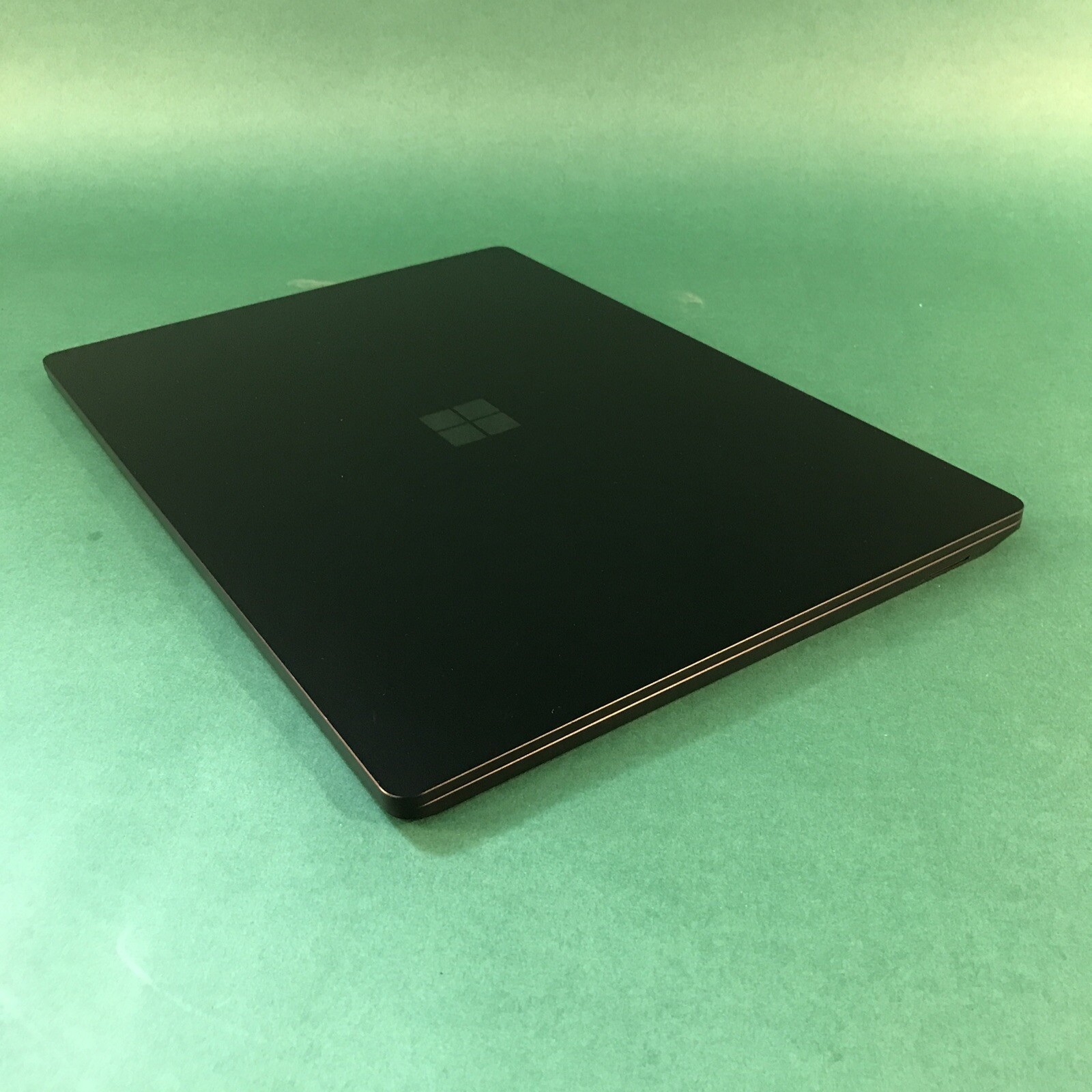 Microsoft Surface Laptop 4 15″ Touch i7-1185G7 512GB SSD 8GB RAM Win11Pro 1979