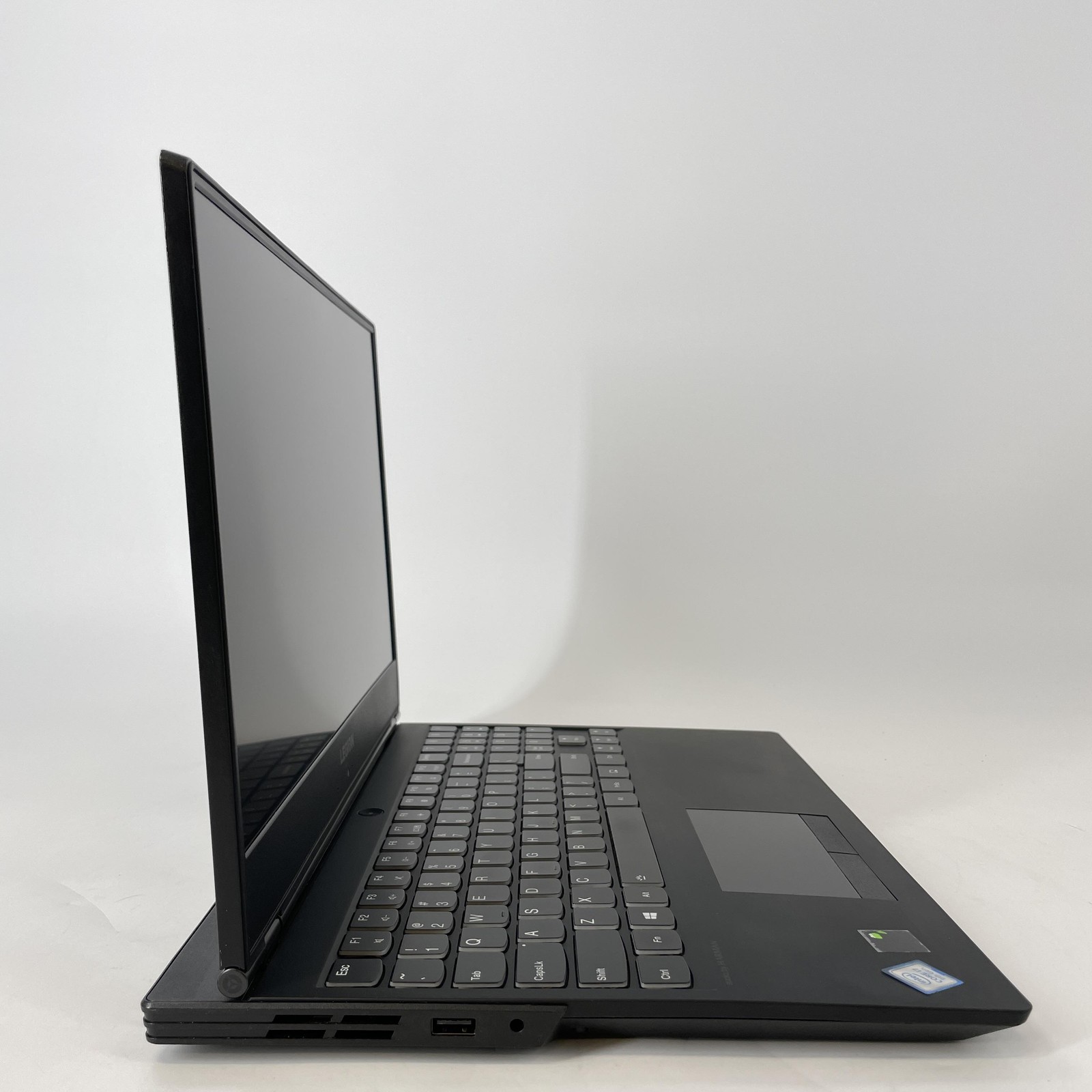 Lenovo Legion Y540 15.6 144Hz FHD i7-9750H 2.60GHz 32GB 1TB SSD RTX 2060 Good