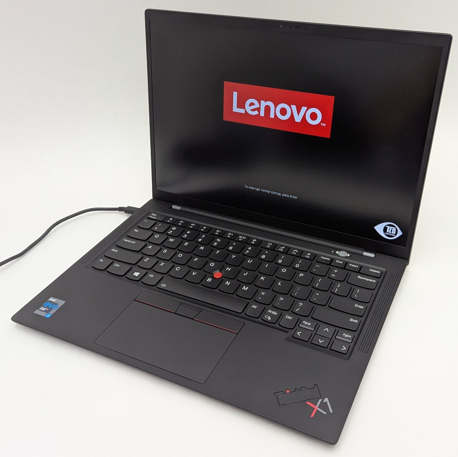 Lenovo ThinkPad X1 Carbon 9th Gen 14″ Laptop i7-1165G7 16GB RAM 512GB NVMe Win11