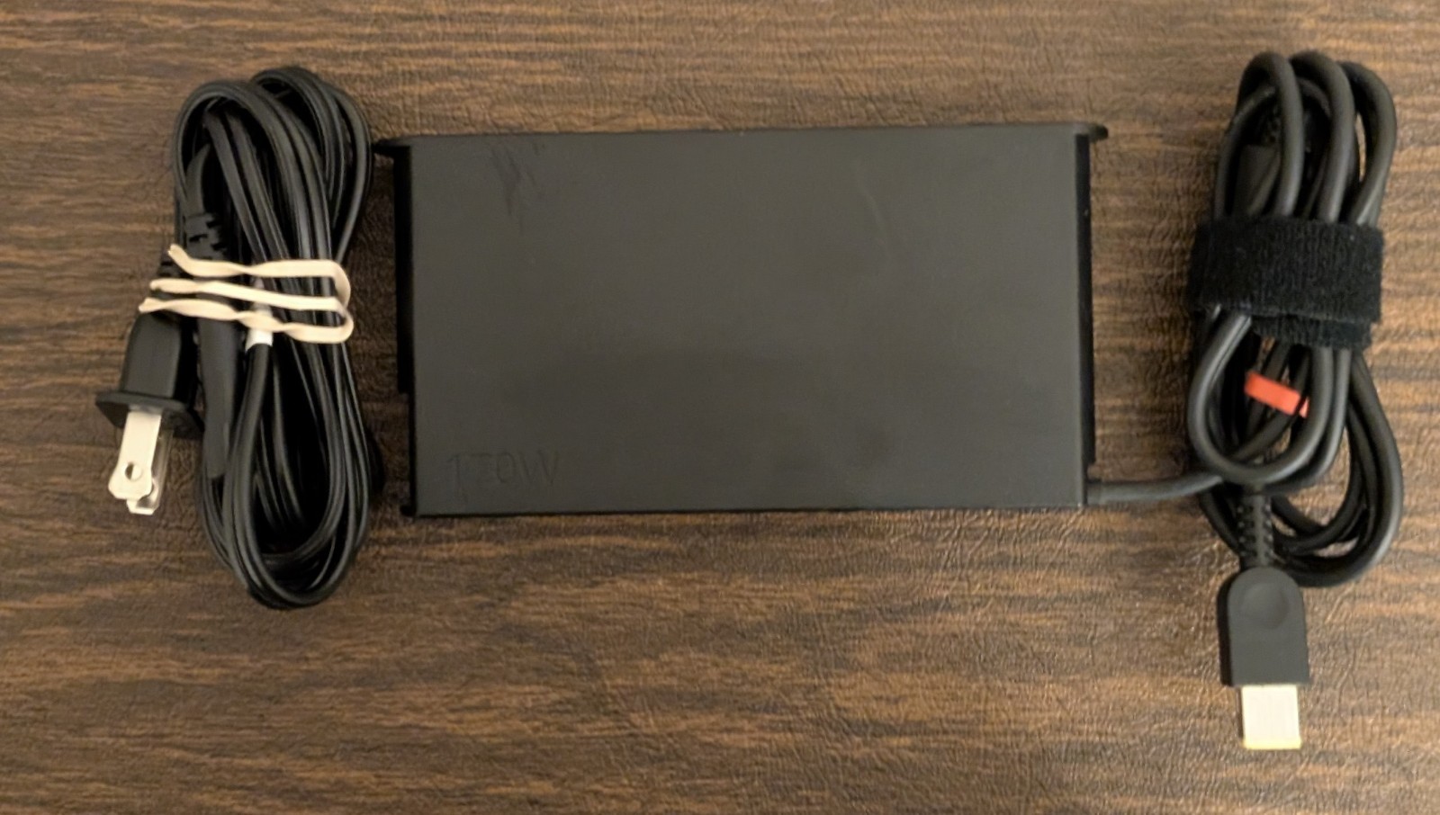 Lenovo Yoga Pro 9i 16″ 3.2K Mini LED (Core Ultra 9 185H, 32GB/1TB SSD, RTX 4060)