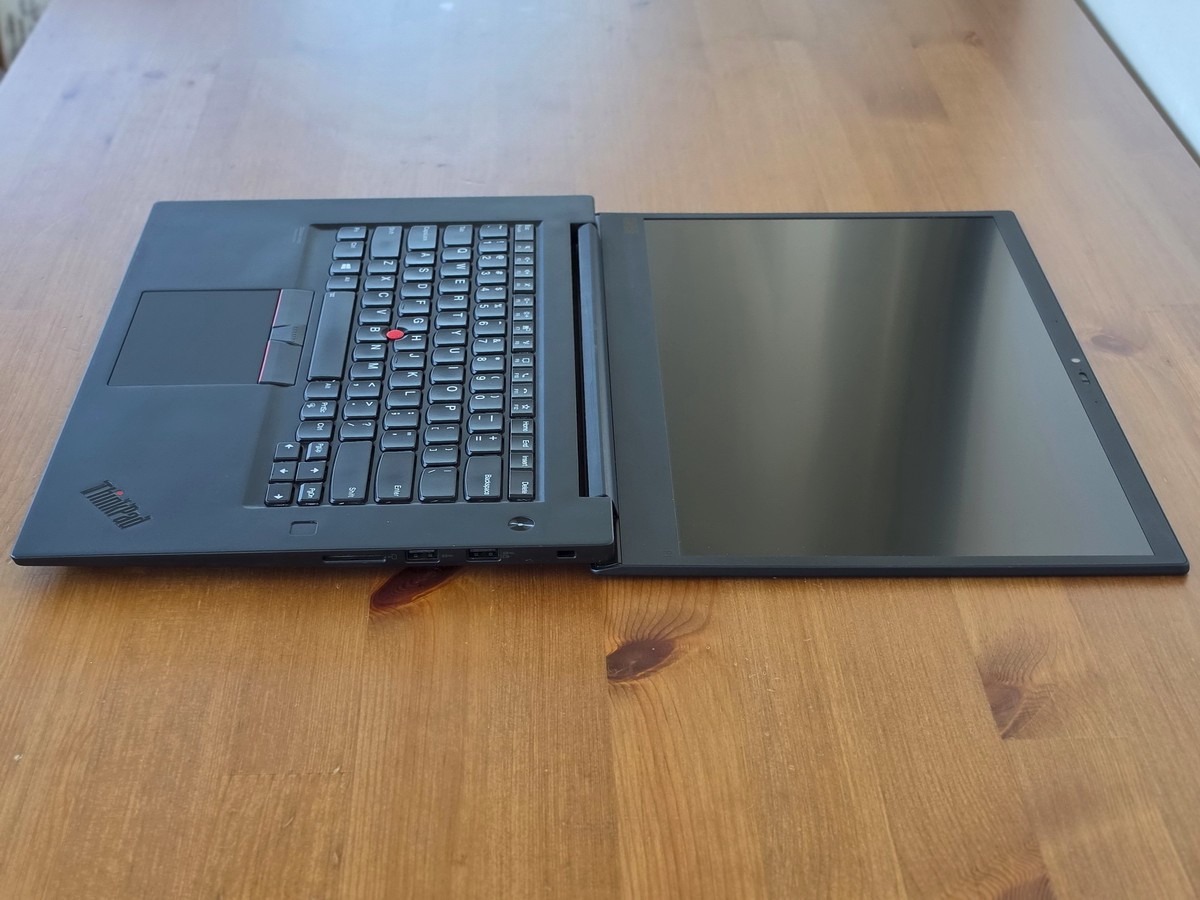 Lenovo ThinkPad P1 Gen 3 i7-10875H 16GB 15″ FHD 1920×1080 512GB SSD NVIDIA T1000