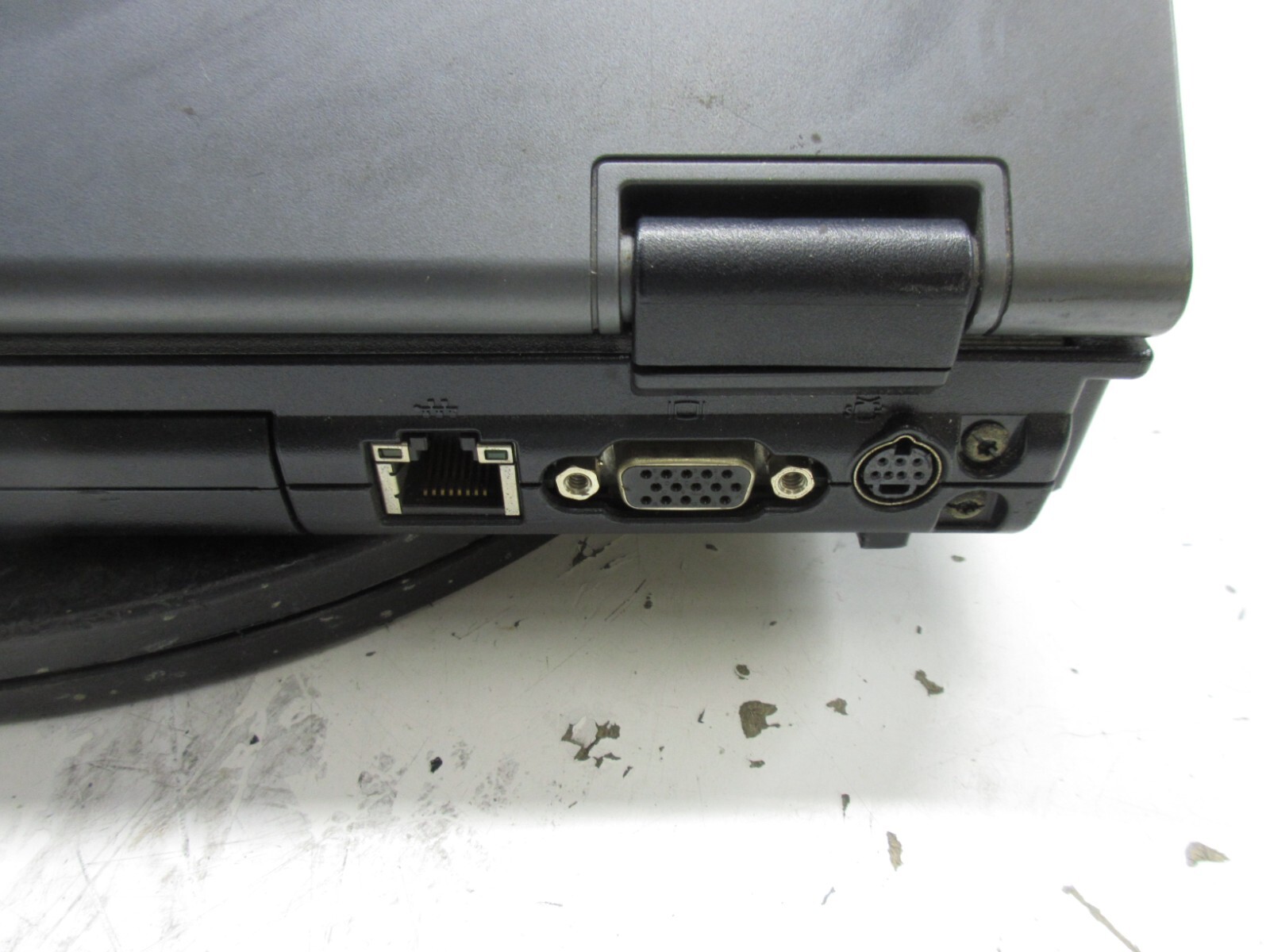 HP Compaq 6710b RJ460AV Intel Core 2 Duo T7250 2000MHz 4GB NO HDD