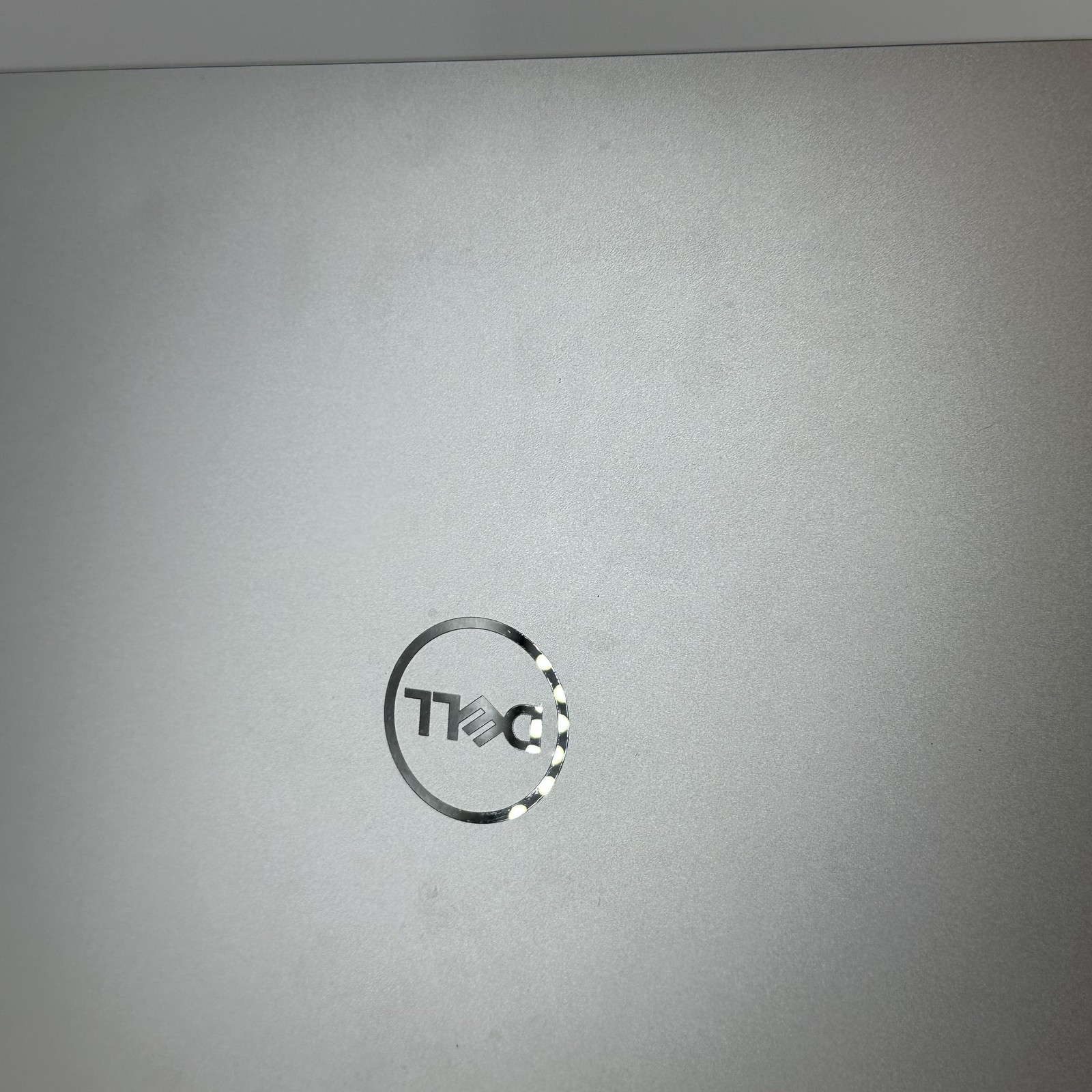 Dell XPS 17 9730 UHD+ TOUCH 2.6 GHz i9-13900H 64GB 4TB/4TB NVIDIA RTX 4080 Good