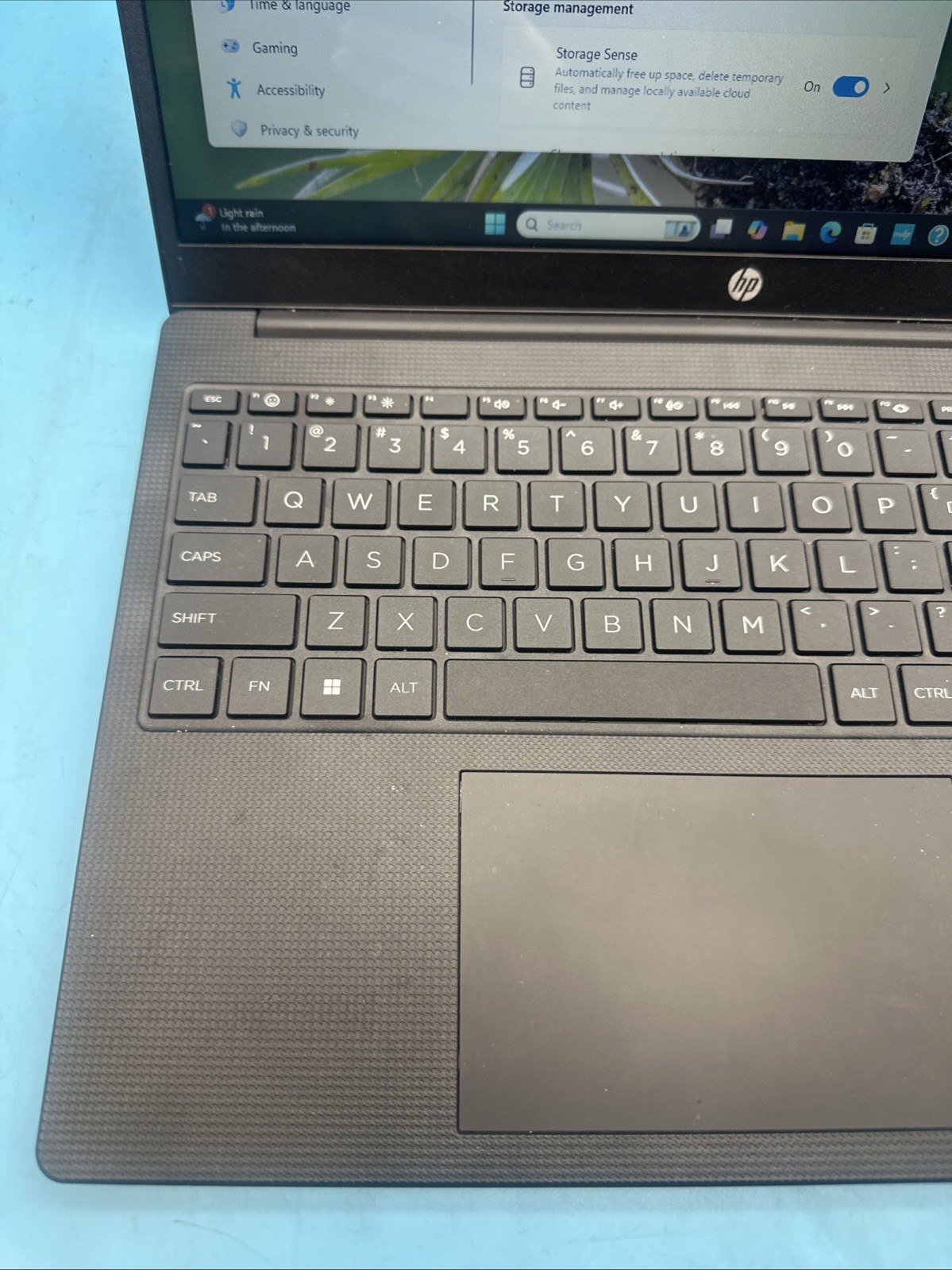 HP 15 15z-fc000 Laptop PC 15.6″ AMD 7120U 8GB 256GB SSD HDMI Cam Mic Num Key W11