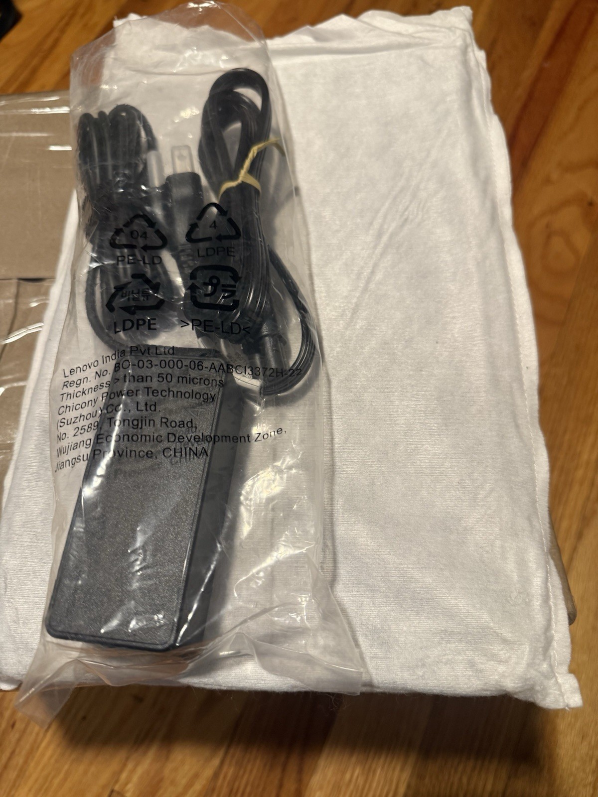 Lenovo Chromebook Duet EDU G2 83HJ0002UB Chromebook Tablet – 4 GB – 64 GB, Gray
