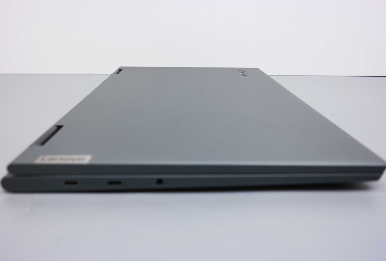Lenovo Yoga 7i 15ITL5 15.6″ Core i5-1135G7 8GB 256GB SSD – Slate Grey