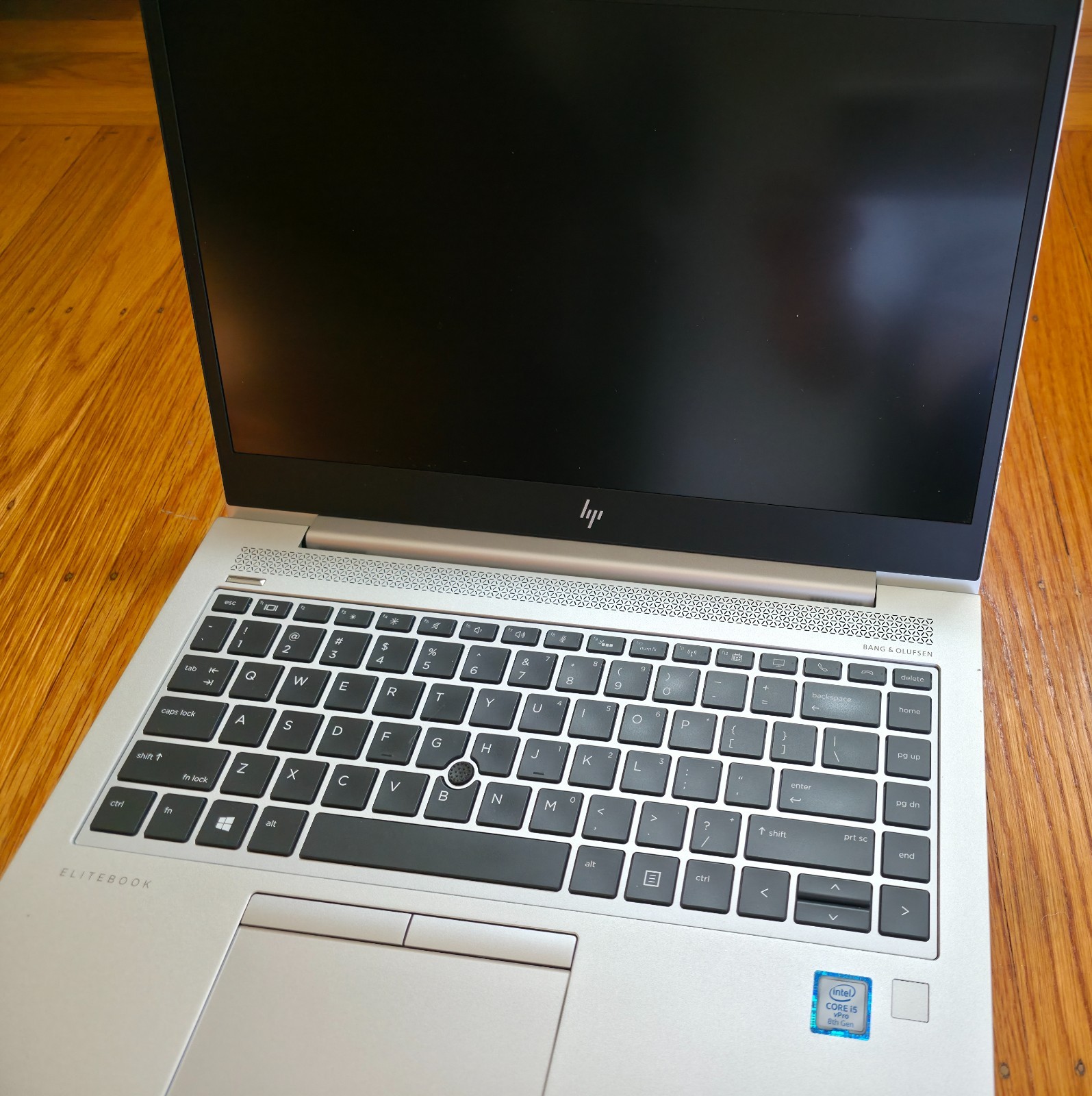 HP EliteBook 840 G6 14″ (256GB SSD, Intel i5-8365U, 1.6-4.1GHz, 16GB RAM) Laptop