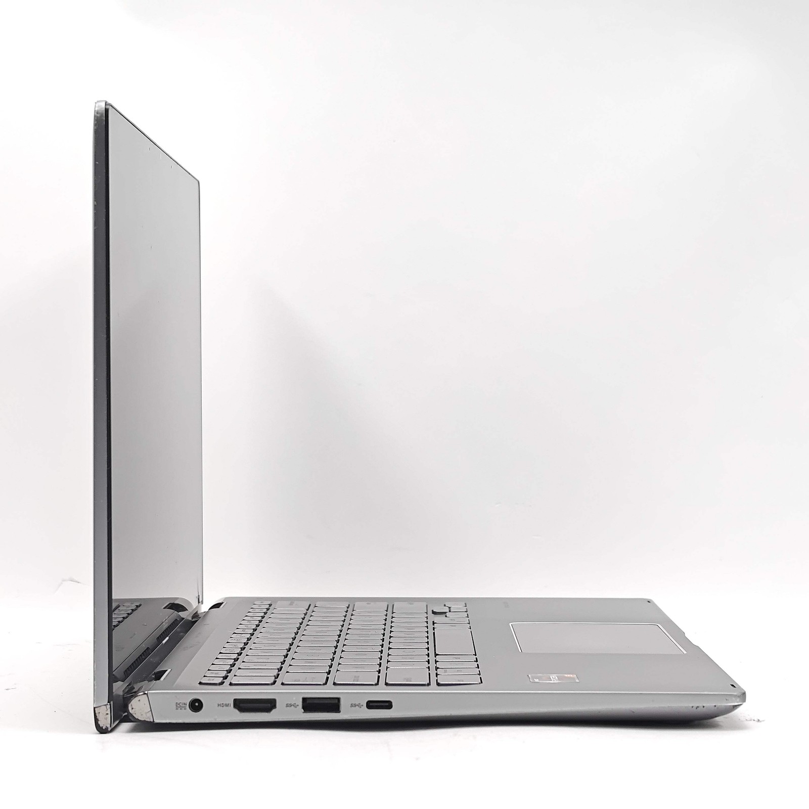 Broken Asus Zenbook 14 Q406D 15.6″ Ryzen 5 3500U 2.1GHz 8GB RAM 256GB SSD Read