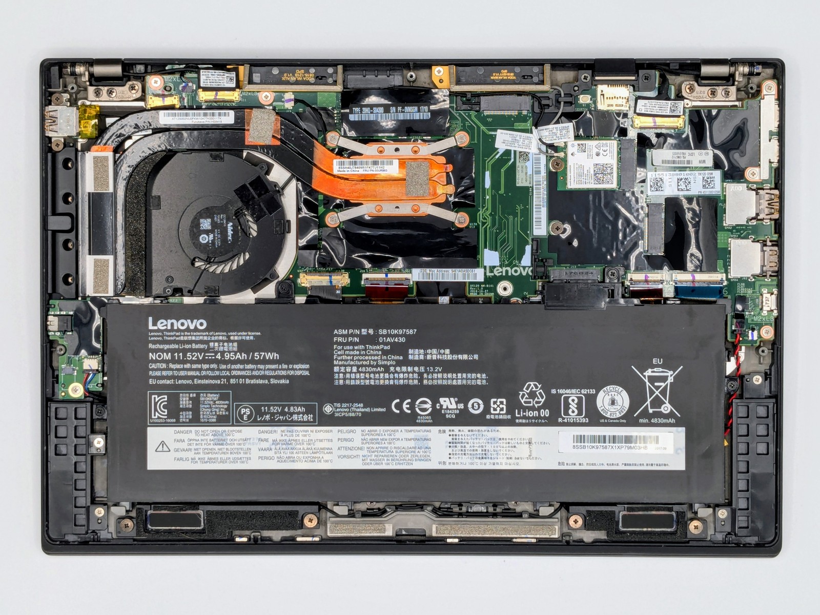 Lenovo ThinkPad X1 Carbon 5th Gen 14″ FHD I7-7600U 16GB Palmrest *READ*