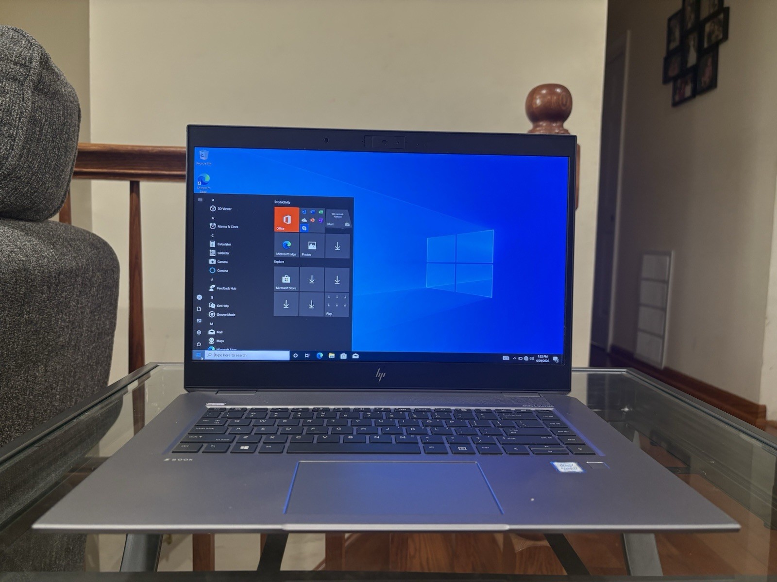 hp Zbook 15u G6/ 8th I7/ 16 Ram/256Ssd/ Charger Included/win 10 Pro