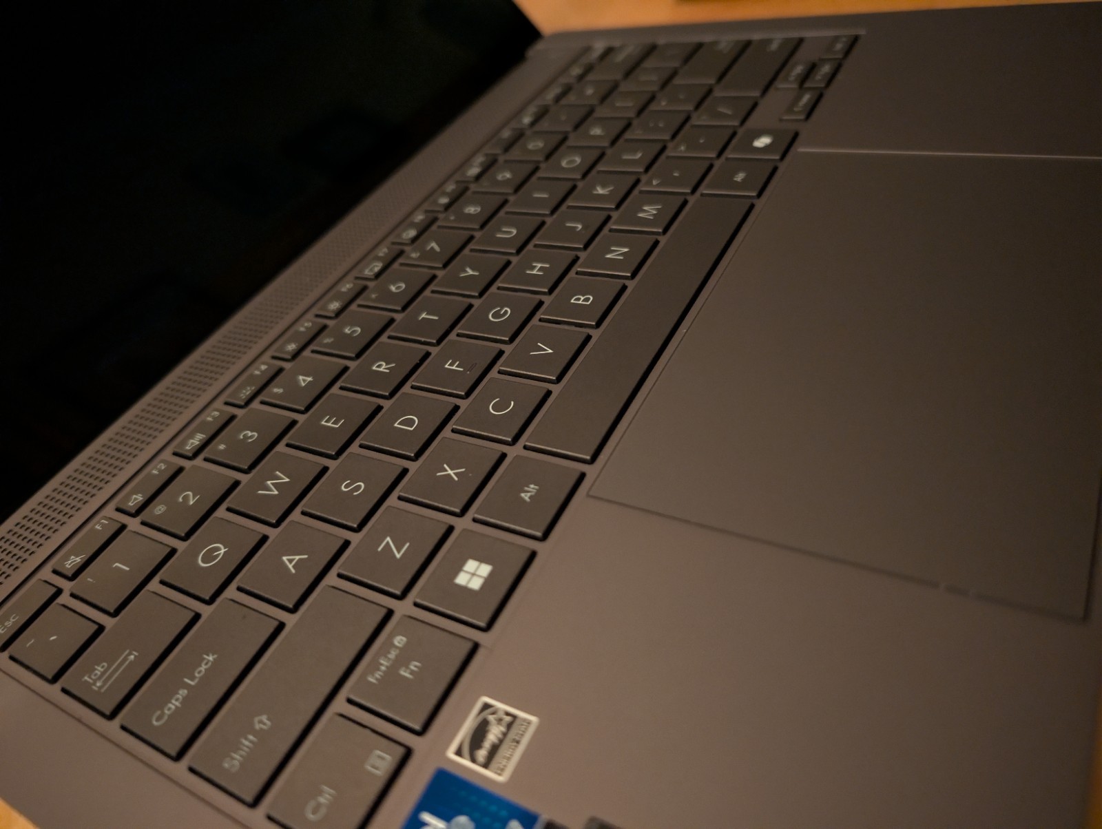 ASUS Zenbook S14 14″ 2.8K OLED Touch Intel Core Ultra 7 258V 32GB 1TB
