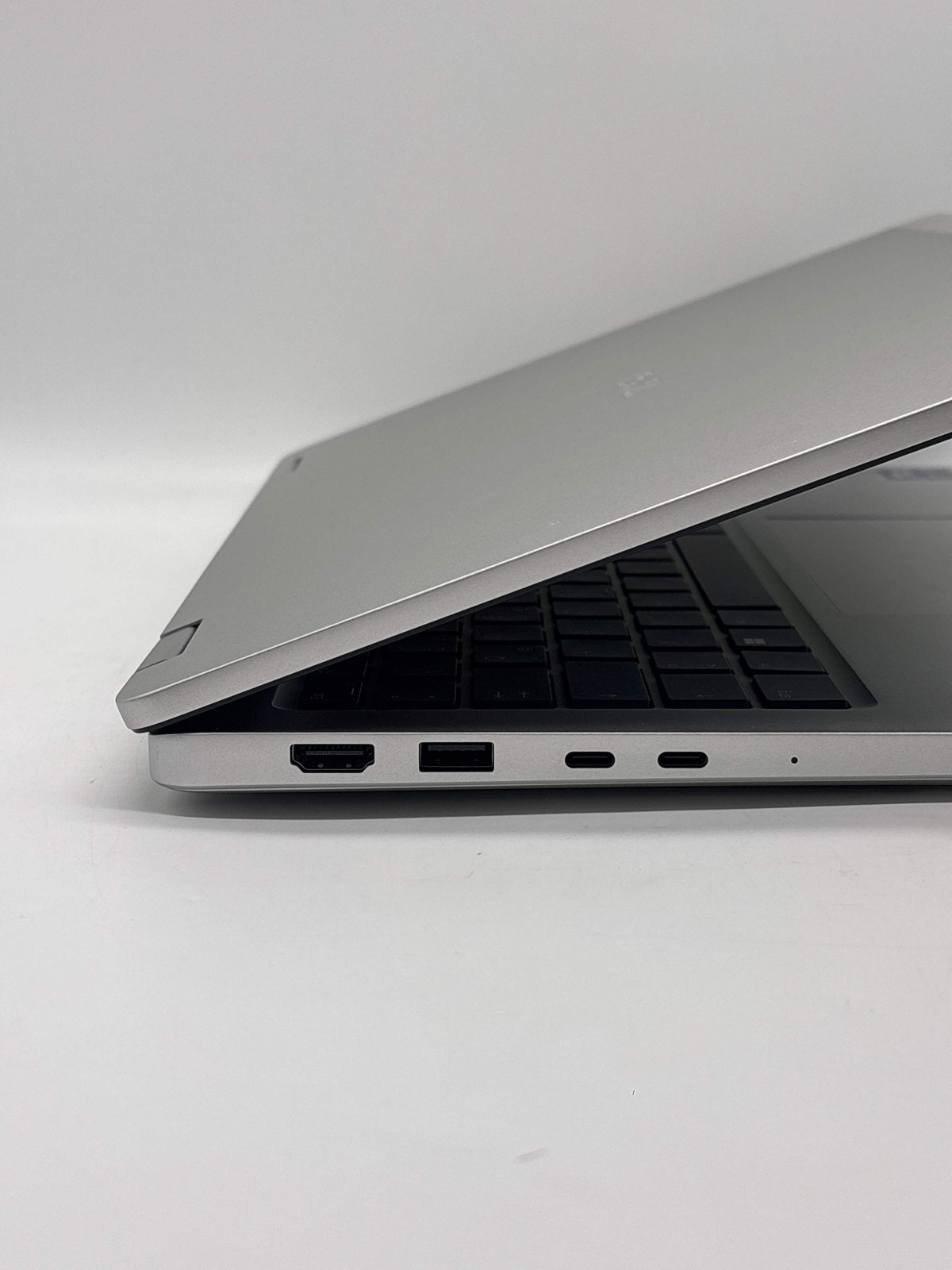 Dell Pro 14 Plus 2-in-1 Ultra 5 235U 32GB RAM 512GB SSD – Remotely Managed