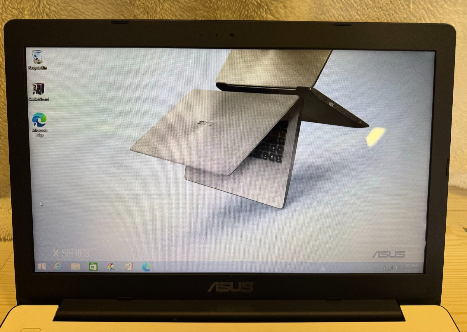 ASUS D553M Laptop 15.6″ Intel Celeron N2830 2.16GHz 4GB RAM 64GB SSD Windows