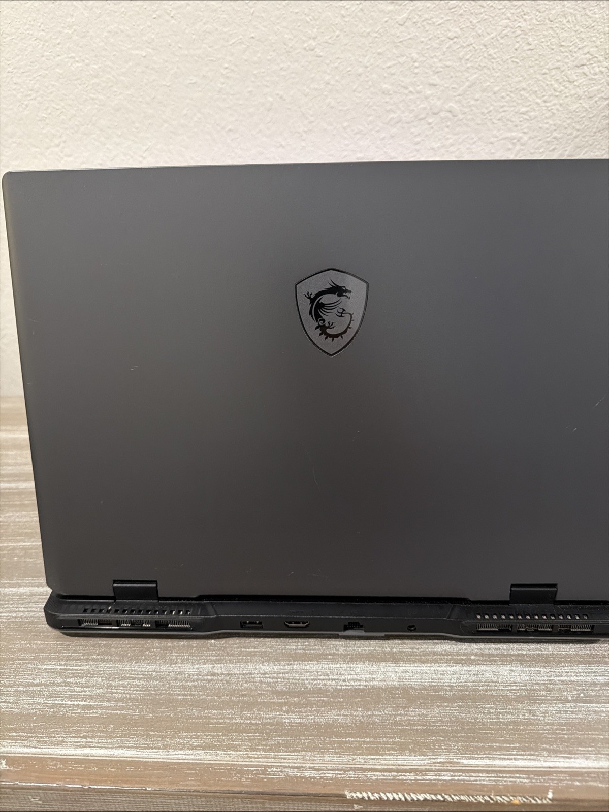 MSI Sword 16 HX 16 165Hz QHD 2.2 GHz i9-13980HX 32GB 1TB SSD RTX 4060 Window 11