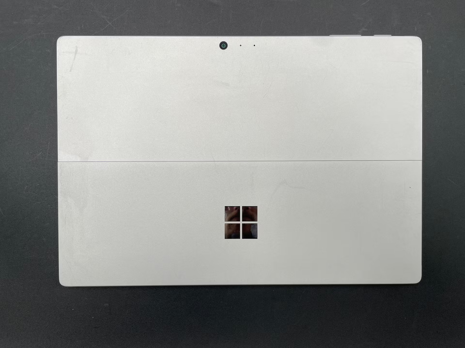 Microsoft Surface Pro 6 Used 12.3″ (i5-8350U-16GB-256GB NVMe)