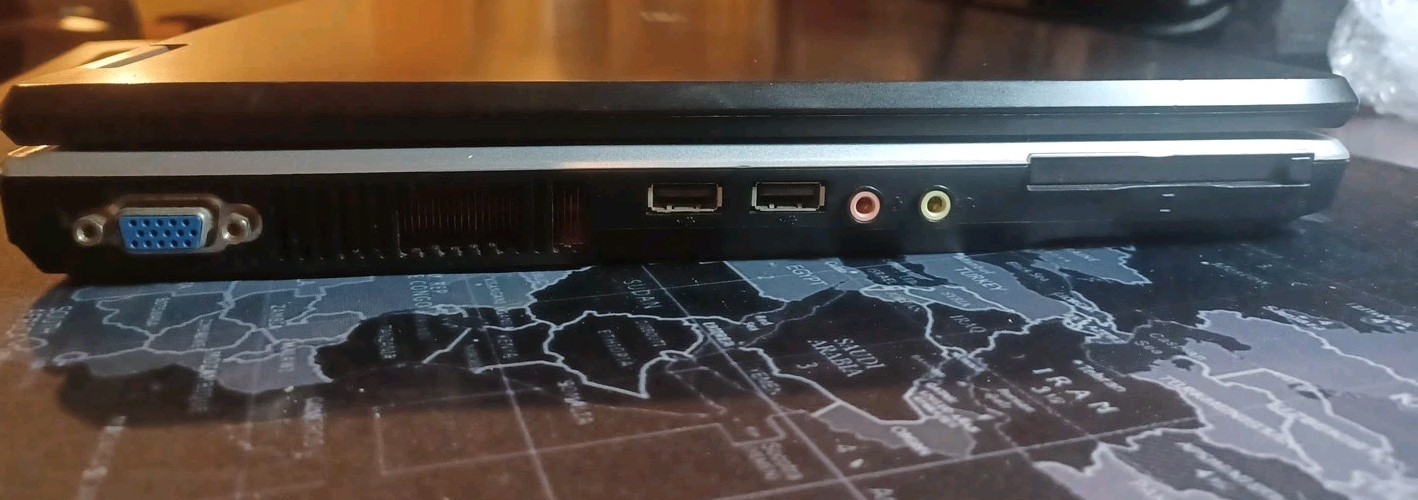 Toshiba Black 15.0″ Satellite L25-S121 FOR PARTS