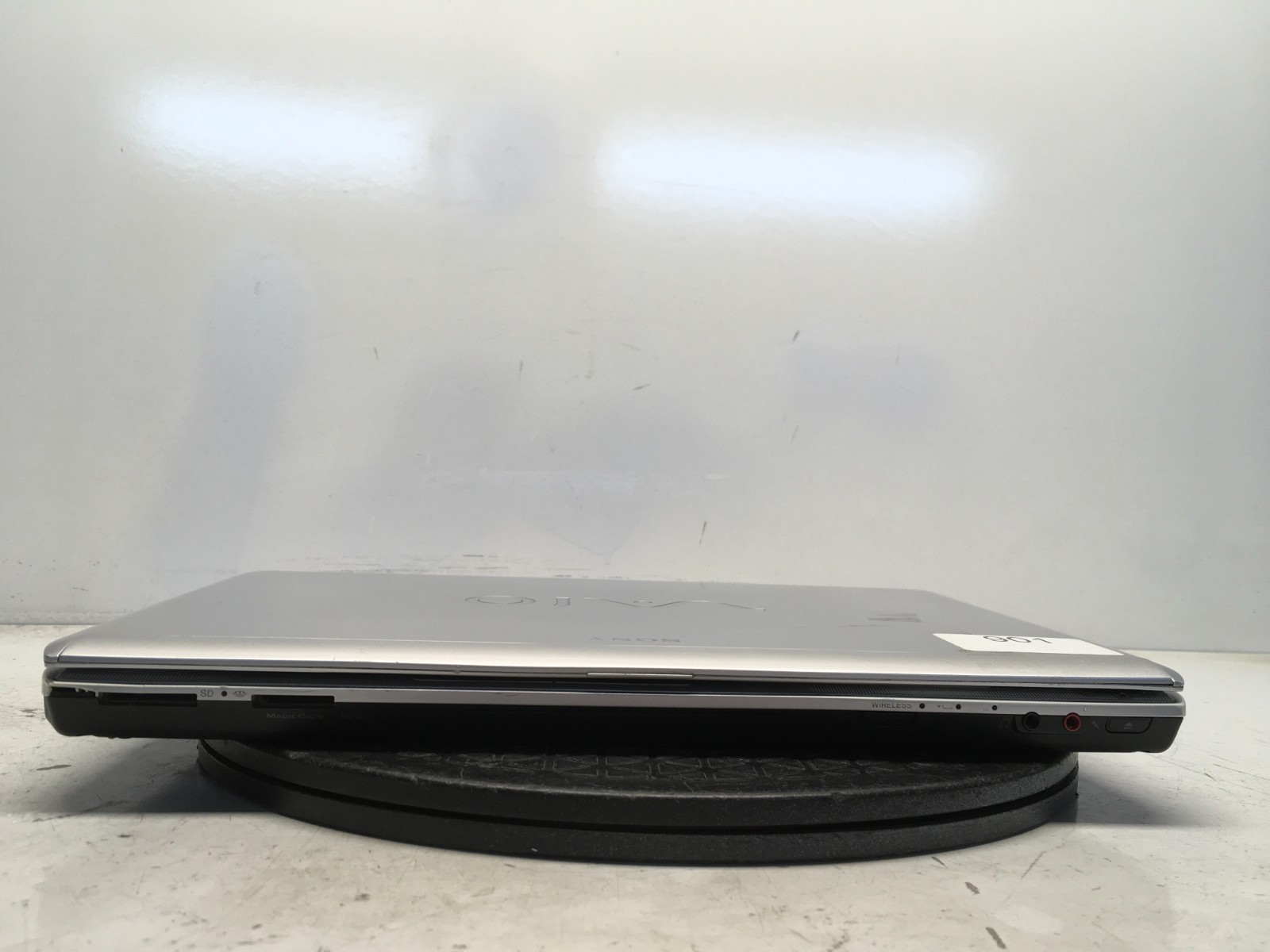 Sony Vaio VPCS111FM Intel i5-430M 2.26GHz 4 GB NO HDD