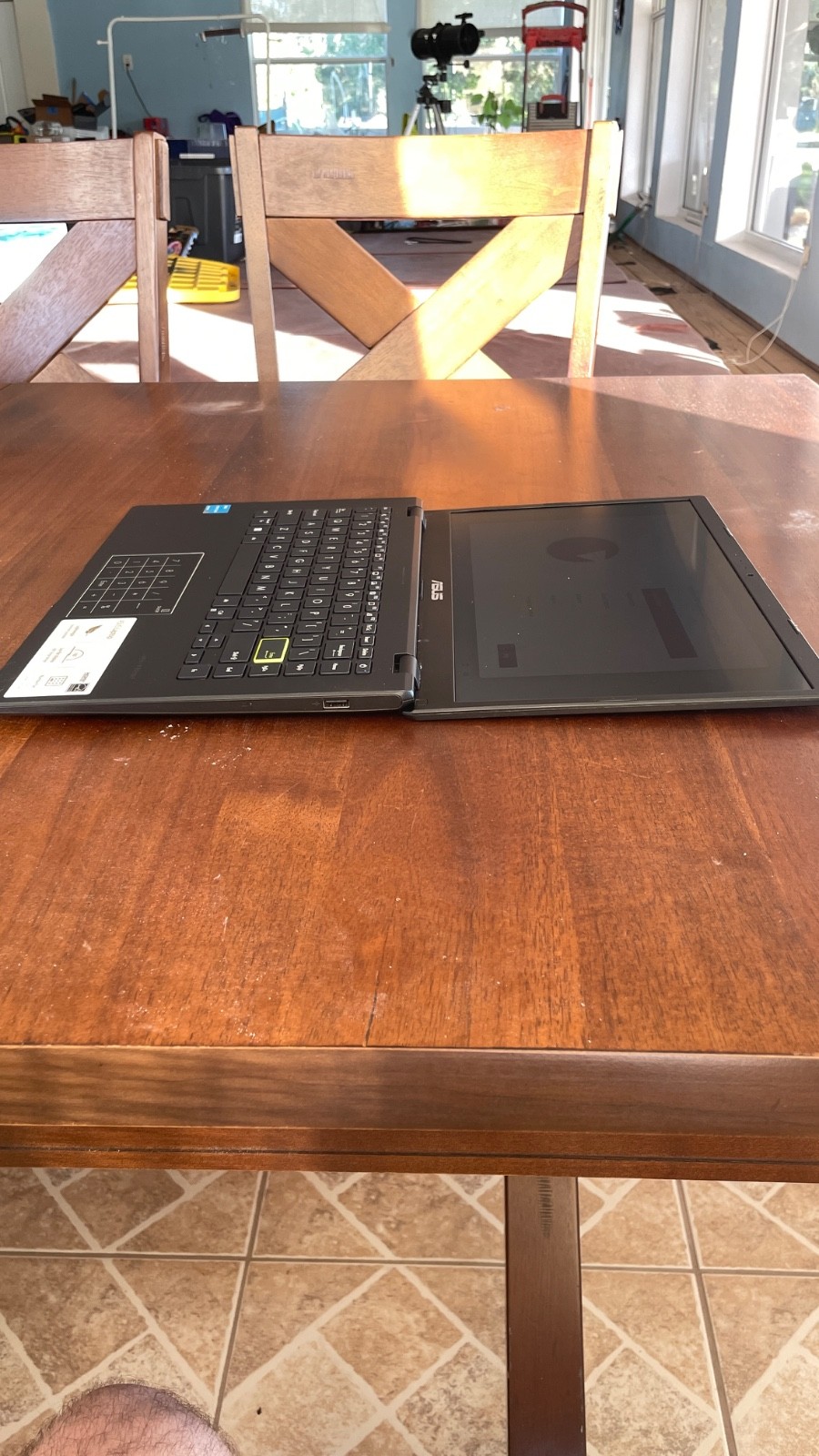 ASUS VivoBook Go 14″ (E410KA-PM464)