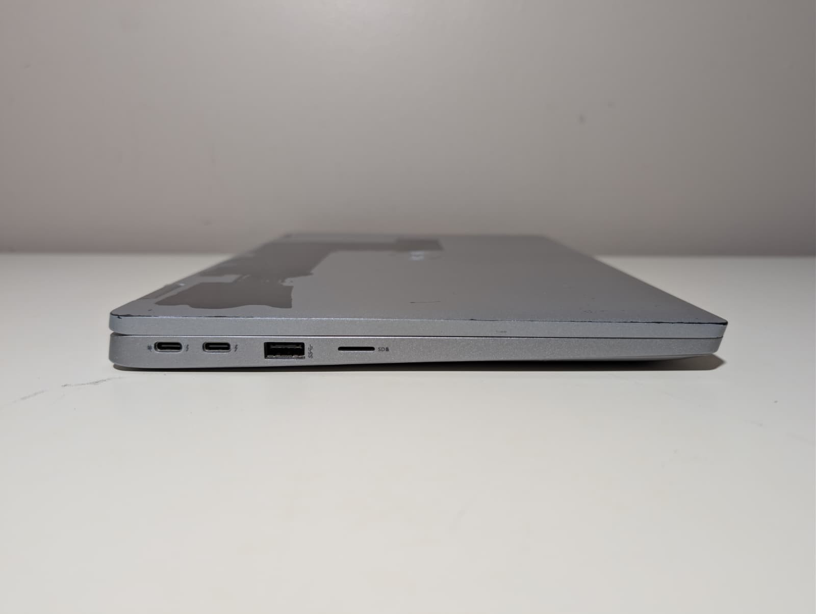 Dell Latitude 5320 2-in-1 TouchScreen | i7 11th Gen 32GB RAM 512GB SSD | Backlit