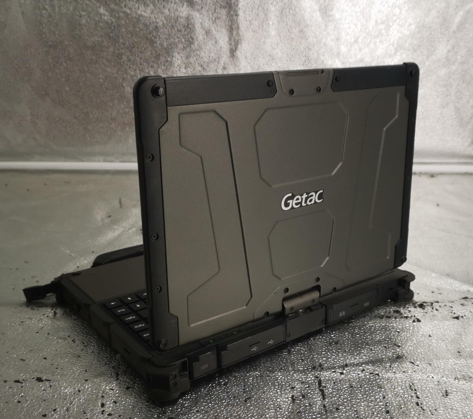 Getac V110G2 Rugged Laptop i5-5300U 8GB NO HDD / NO CHARGER