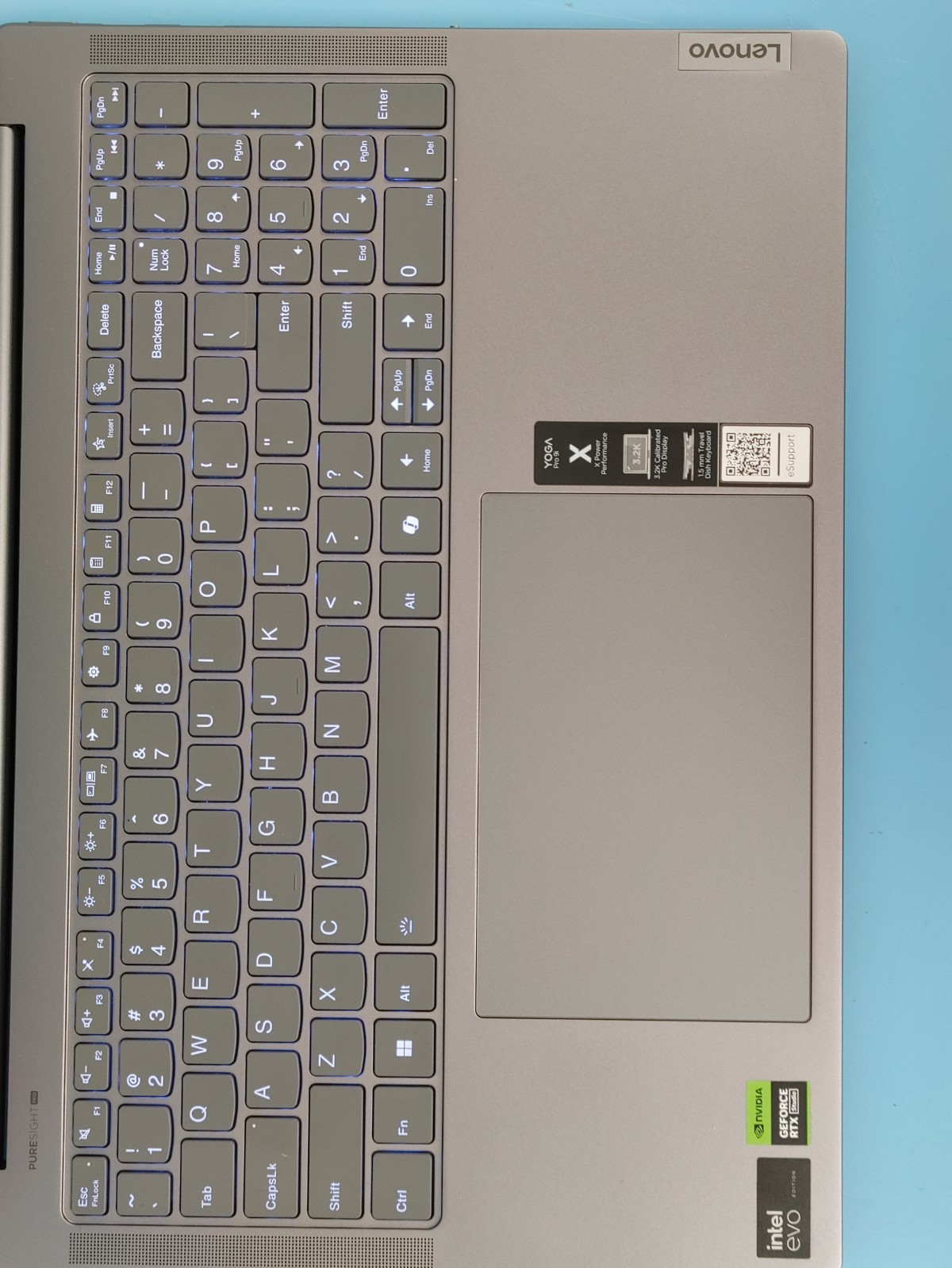Lenovo Yoga 9 Pro 16IMH9 16″ 3.2k Ultra 9 185H 32GB DDR5 1TB PCI-E SSD RTX 4050