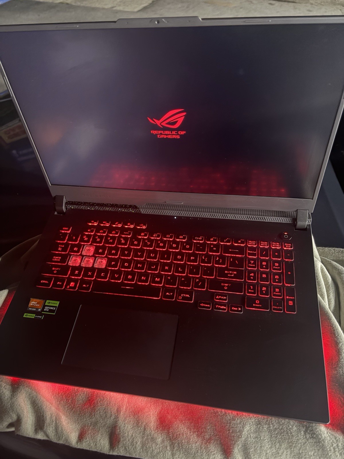 ASUS ROG Strix 17″+ Gaming Laptop Ryzen 3.30GHz RTX 16GB 512GB SSD W11
