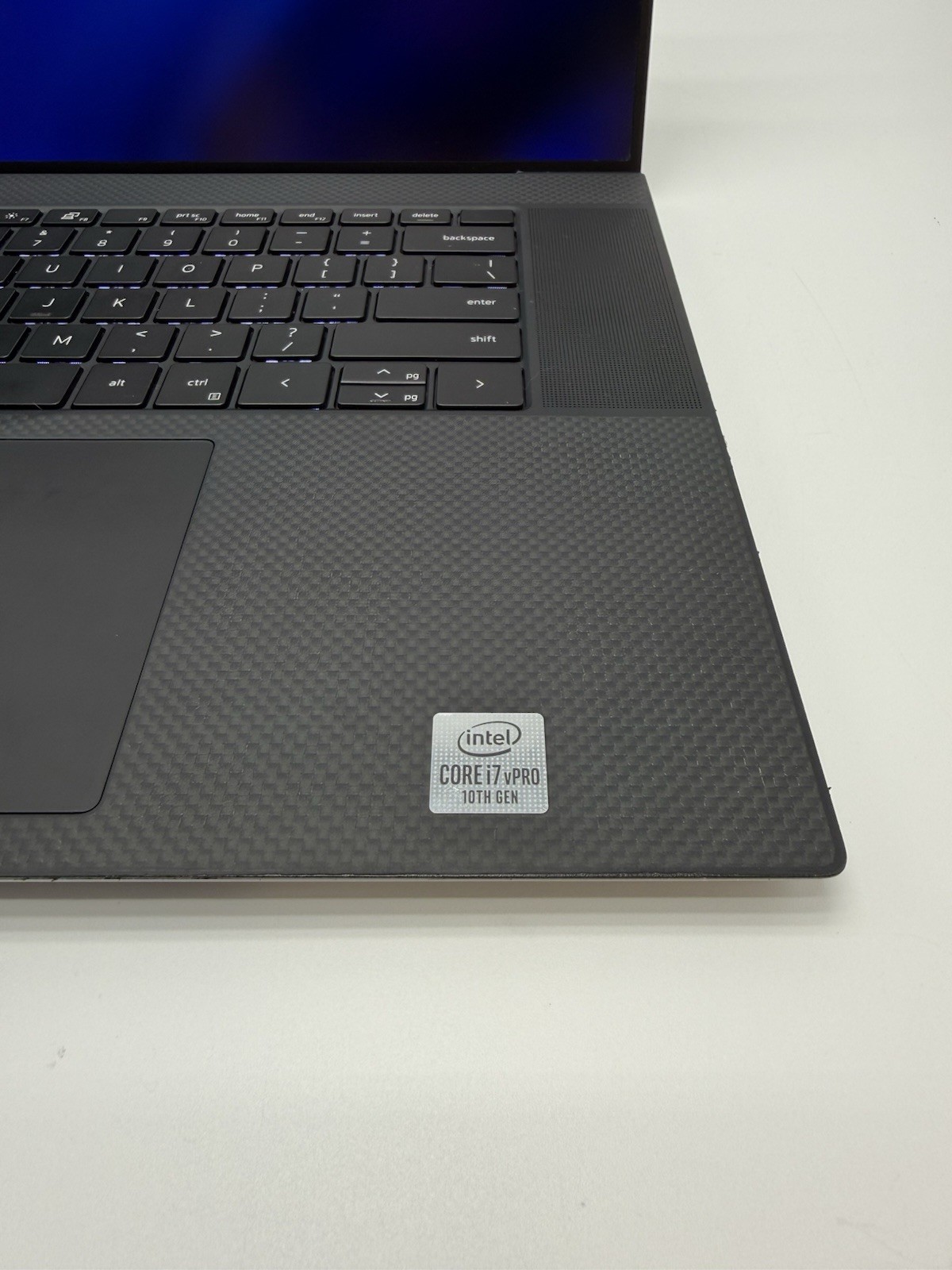 Dell Precision 5750 17 FHD+ i7-10850H | Quadro T2000 | 32GB | 512GB SSD | Win11P