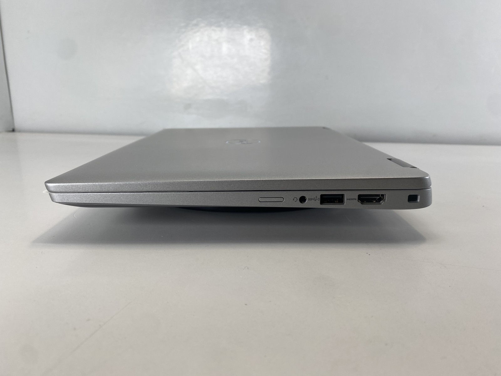 Dell Laptop Latitude 5350 13.2″ Intel Core Ultra 5 125U 256GB – Gray