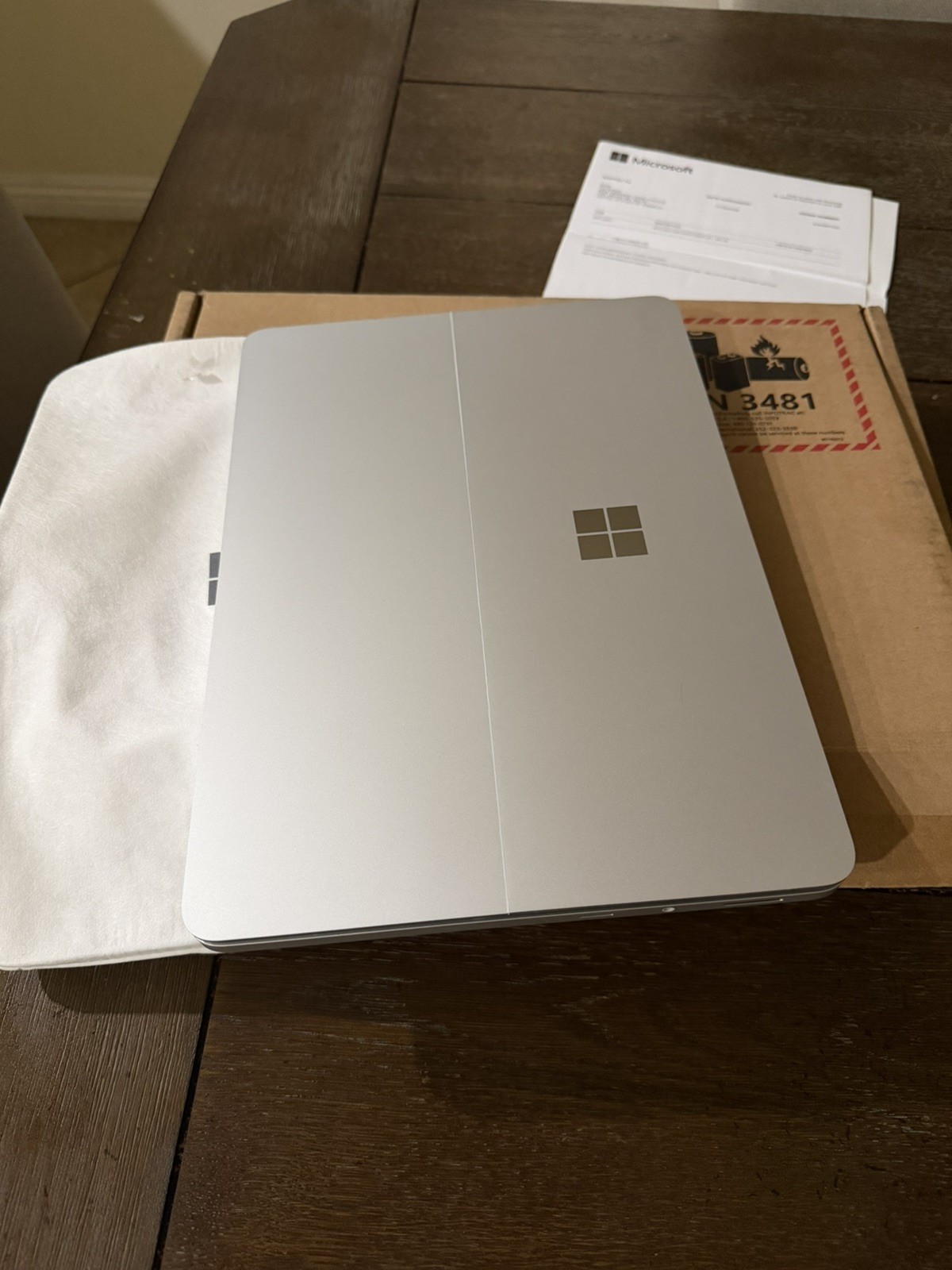 NEW Microsoft Surface Laptop Studio 2-in-1 i7-13700H 16GB 512GB 14.4″ Touch W11