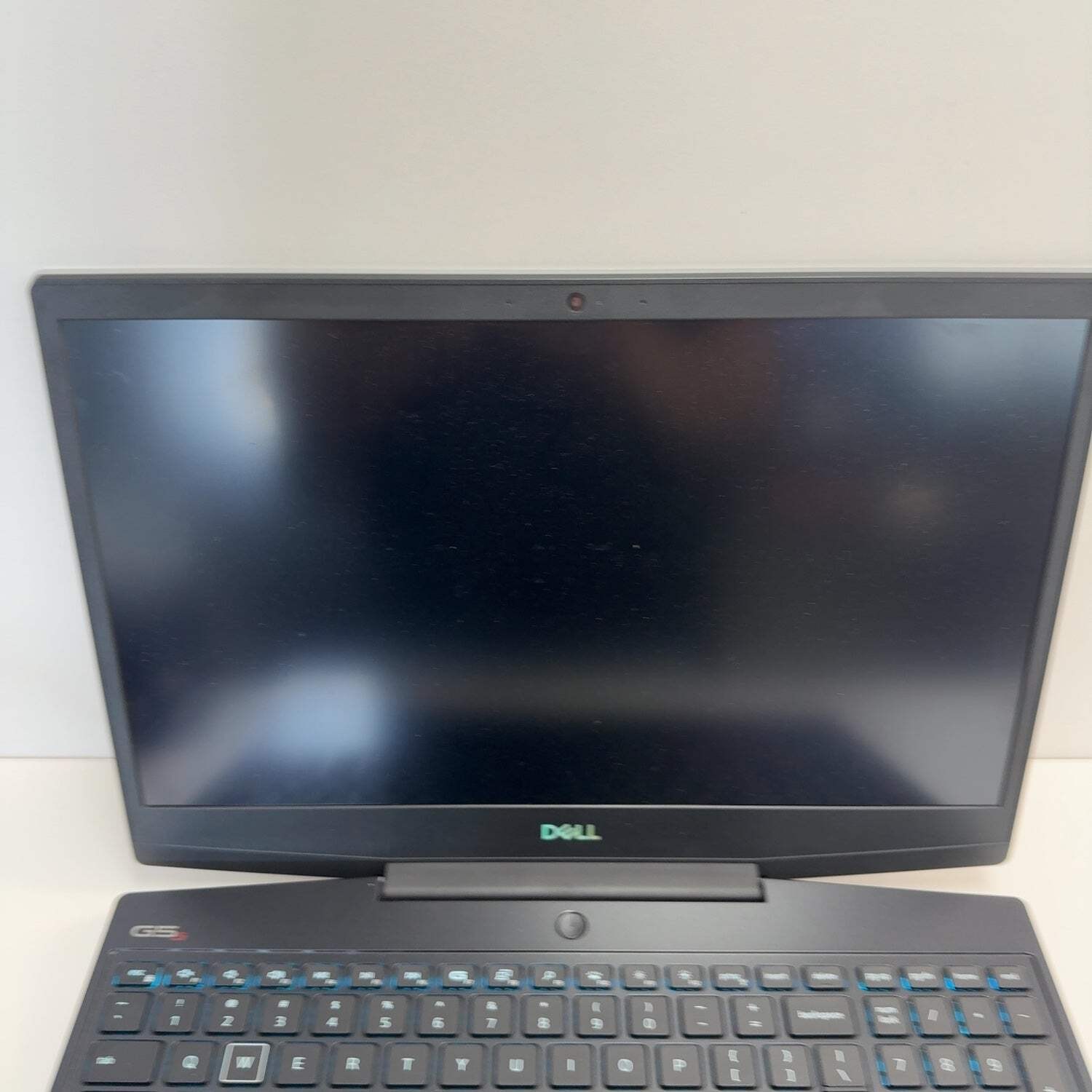 Dell G5 SE 5505 15.6″ Ryzen 7 4800H 2.9GHz 8GB RAM 512GB SSD AMD Radeon RX 5600M